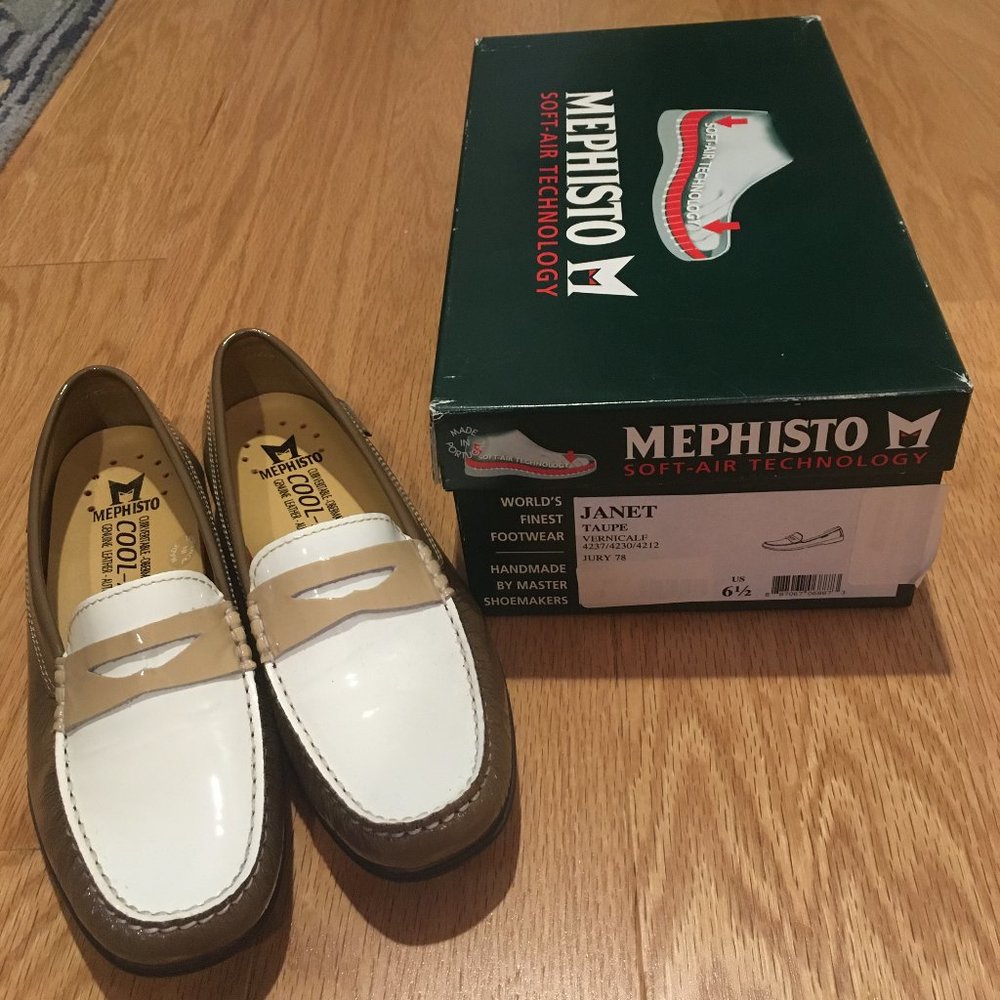 LIKE NEW Mephisto Janet Taupe Loafers 6.5